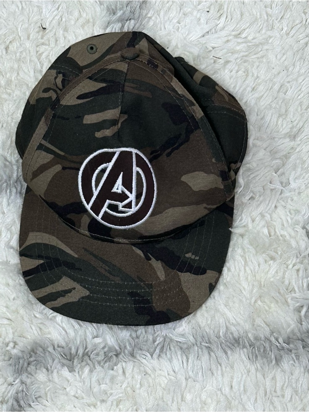 Avenger Camo Snapback Cap - Olive & Black